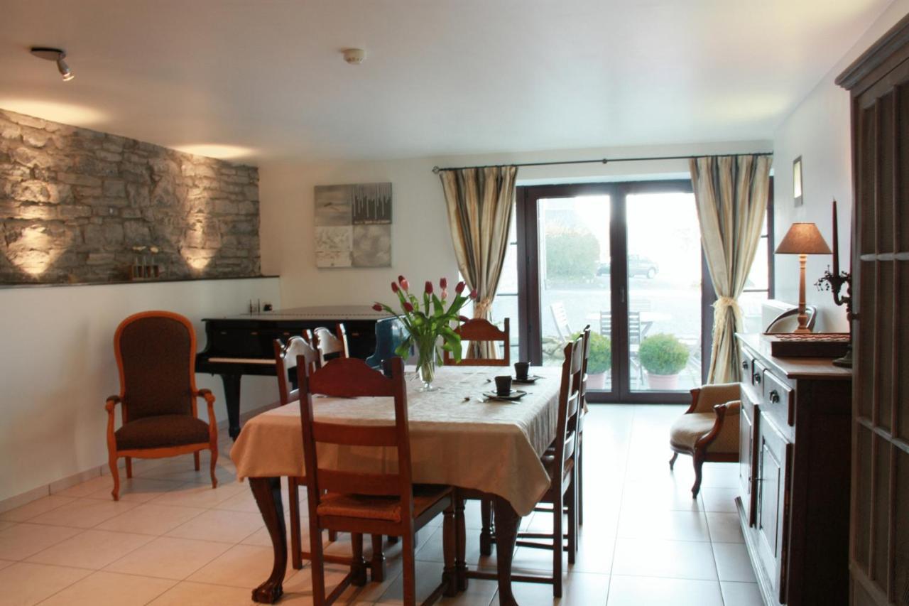 B&B Chession Falaën Exteriér fotografie